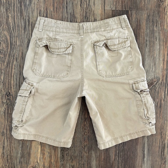 Unionbay Cargo Shorts Mens 32 100% Cotton Khaki Y2K Outdoor Hiking School Skate - Picture 3 of 11